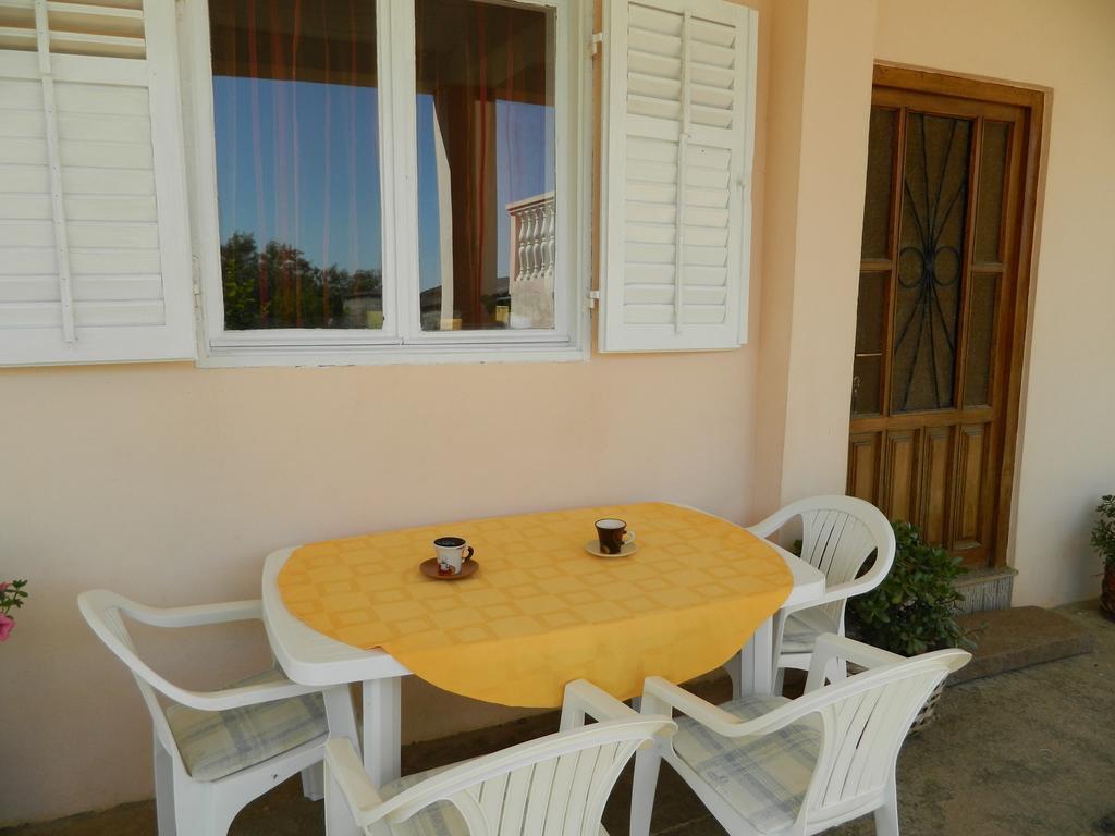 Bartulovi Dvori Appartement Poljica  Buitenkant foto